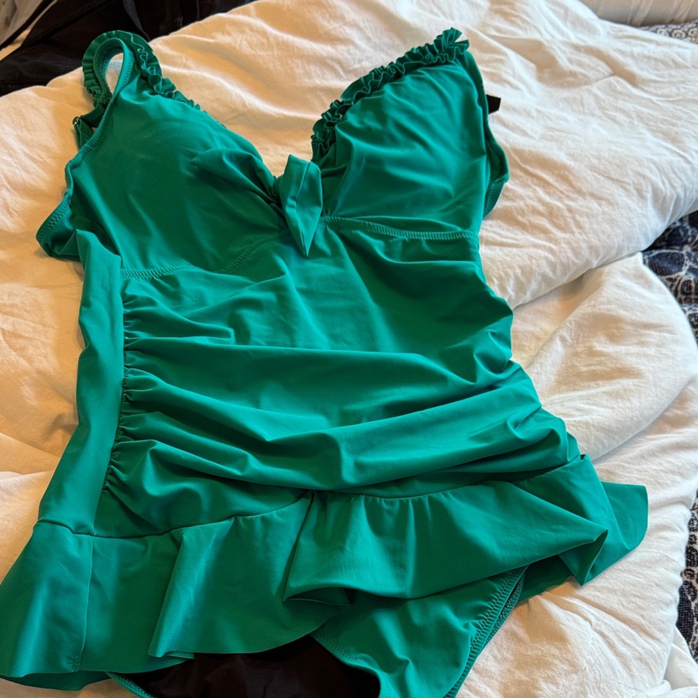 Green Ruffled Women's Swimsuit
